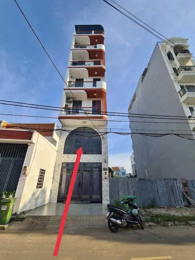 Bán nhà mặt tiền đường N10 Quận 12, TP.HCM – 20 phòng ngủ, giá 23 tỷ