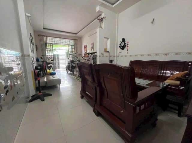 Bán nhà mặt tiền đường Nguyễn Thần Thiến Quận Ninh Kiều, TP. Cần Thơ – 3 phòng ngủ, giá 7.7 tỷ Bán nhà mặt tiền đường Nguyễn Thần Thiến Quận Ninh Kiều, TP. Cần Thơ – 3 phòng ngủ, giá 7.7 tỷ
