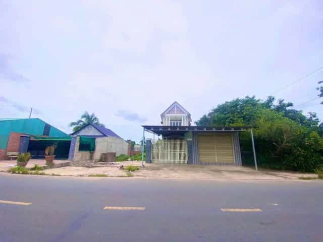 Bán nhà mặt tiền đường Phước Thạnh Hiệp Thạnh ấp Phước Hòa Huyện Gò Dầu, Tây Ninh – 4 phòng ngủ, giá 3.7 tỷ Bán nhà mặt tiền đường Phước Thạnh Hiệp Thạnh ấp Phước Hòa Huyện Gò Dầu, Tây Ninh – 4 phòng ngủ, giá 3.7 tỷ