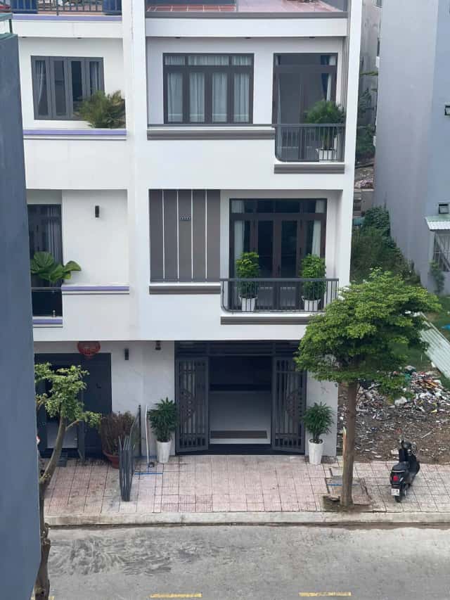 Bán nhà mặt tiền đường N1, khu nhà ở U&I An Phú Thành phố Thuận An, Bình Dương – 3 phòng ngủ, giá 5 tỷ