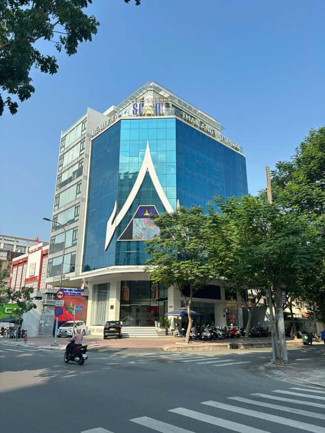 Bán nhà mặt tiền Nguyễn Trãi Quận 1, TP.HCM – 16 phòng ngủ, giá 458 tỷ