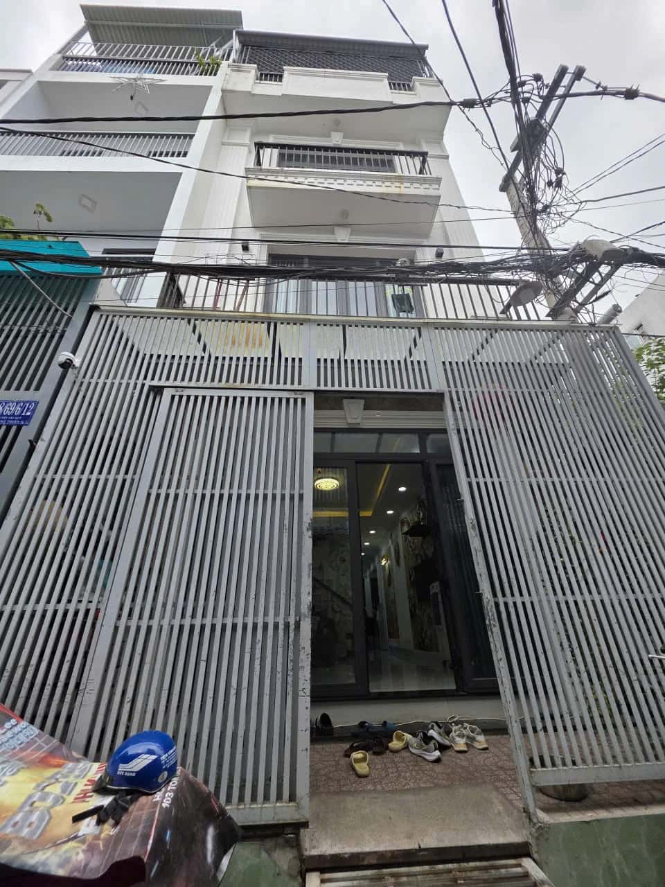 Bán nhà hẻm Nguyễn Văn Quỳ  Quận 7, TP.HCM – 4 phòng ngủ, giá 7.2 tỷ