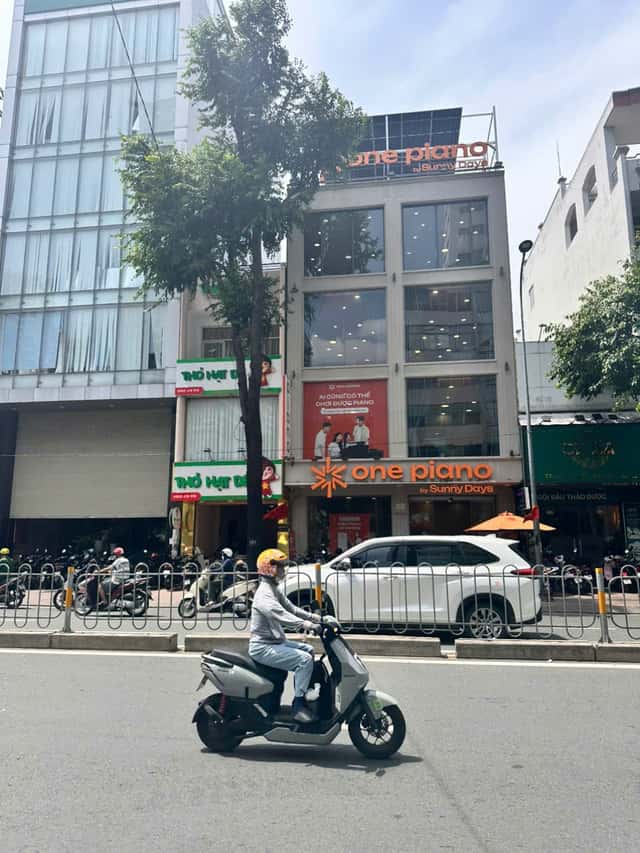 Bán nhà mặt tiền Hoàng Diệu Quận 4, TP.HCM – giá 33 tỷ Bán nhà mặt tiền Hoàng Diệu Quận 4, TP.HCM – giá 33 tỷ