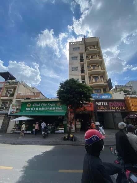 Bán nhà mặt tiền Hoàng Hoa Thám Quận Tân Bình, TP.HCM – giá 80 tỷ