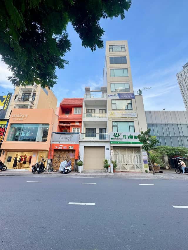 Bán nhà mặt tiền Lý Chính Thắng Quận 3, TP.HCM – giá 30 tỷ