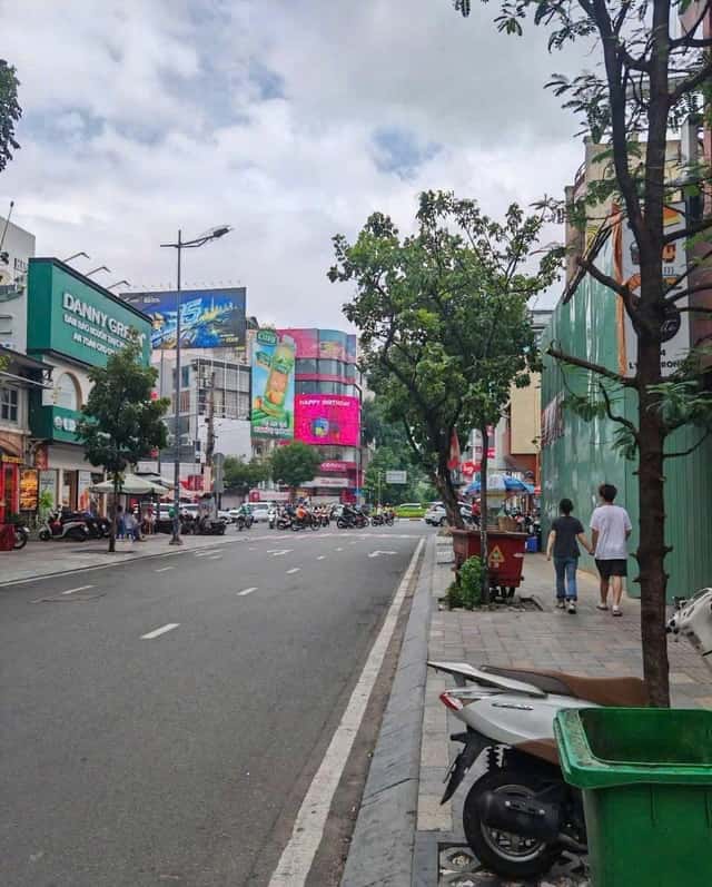 Bán nhà mặt tiền Lý Tự Trọng Quận 1, TP.HCM – giá 80 tỷ Bán nhà mặt tiền Lý Tự Trọng Quận 1, TP.HCM – giá 80 tỷ