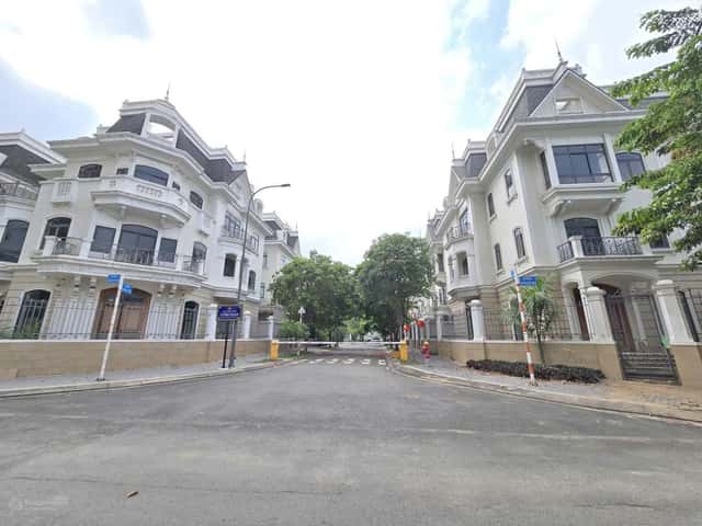 Bán nhà mặt tiền Nguyễn Mộng Tuân Thành phố Thủ Đức, TP.HCM – giá 46 tỷ Bán nhà mặt tiền Nguyễn Mộng Tuân Thành phố Thủ Đức, TP.HCM – giá 46 tỷ