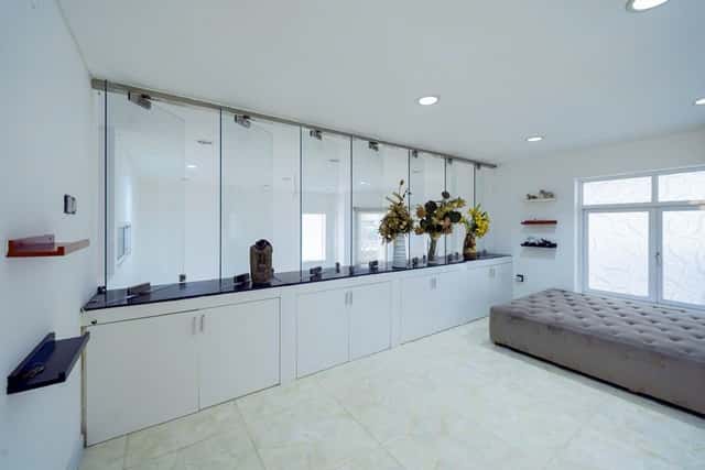 Bán nhà mặt tiền Đường Số 42 Thành phố Thủ Đức, TP.HCM – giá 70 tỷ