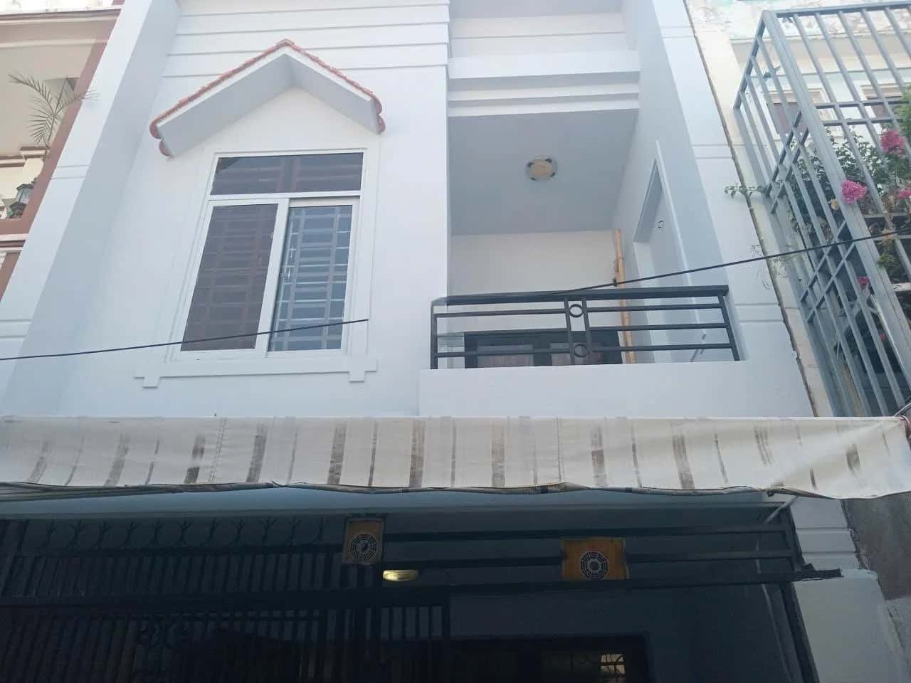 Bán nhà hẻm Nguyễn Văn Quỳ  Quận 7, TP.HCM – 3 phòng ngủ, giá 5.6 tỷ