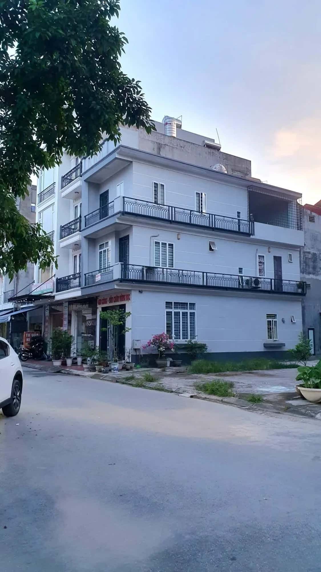 Bán nhà mặt tiền Khu Tái định cư Vinhomes Riverside Hải Phòng Quận Hồng Bàng, TP. Hải Phòng – 1 phòng ngủ, giá 5.3 tỷ