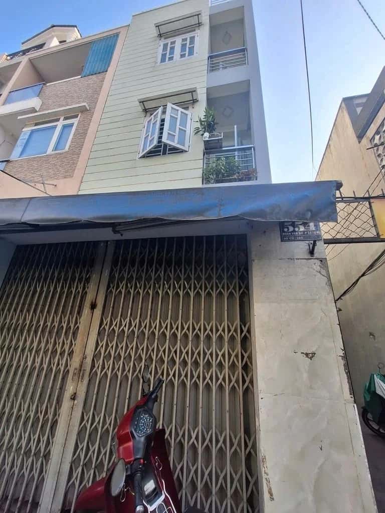 Bán nhà mặt tiền Đoàn Văn Bơ Quận 4, TP.HCM – 4 phòng ngủ, giá 8.5 tỷ