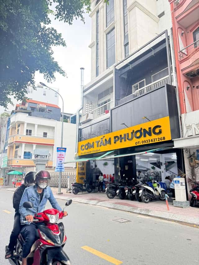 Bán nhà mặt tiền Huỳnh Văn Bánh Quận Phú Nhuận, TP.HCM – giá 40 tỷ Bán nhà mặt tiền Huỳnh Văn Bánh Quận Phú Nhuận, TP.HCM – giá 40 tỷ