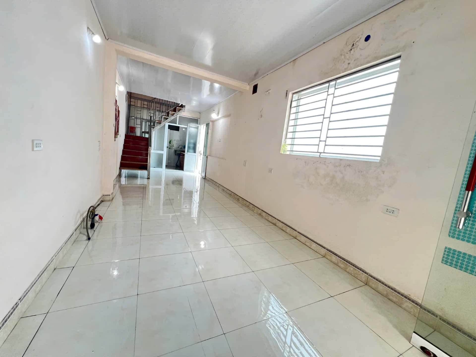 Bán nhà mặt tiền Tiền Phong Quận Hải An, TP. Hải Phòng – 2 phòng ngủ, giá 2.6 tỷ