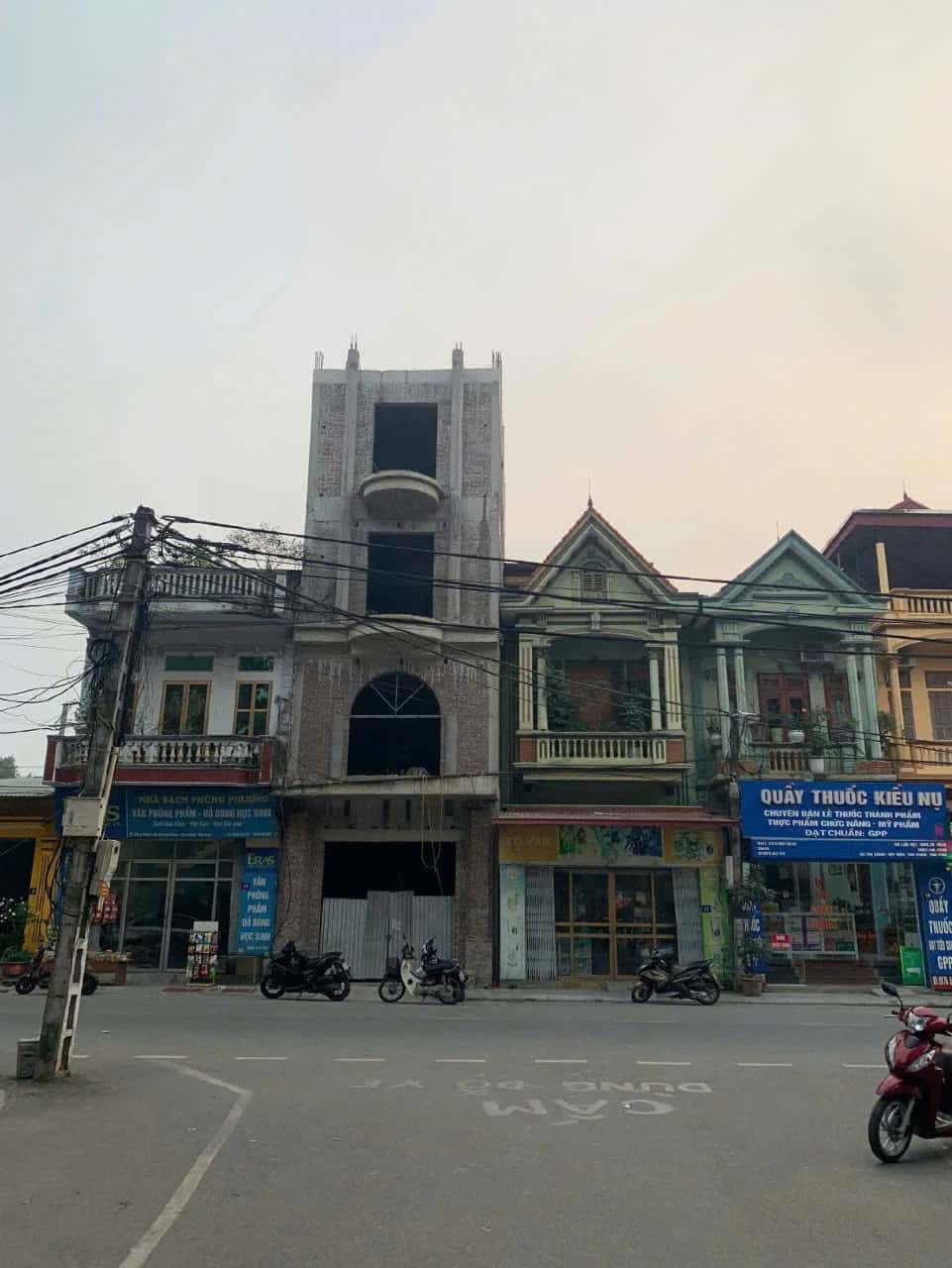Bán nhà mặt tiền S12 Lạc Hồng, Thôn Thọ Khánh Huyện Tam Dương, Vĩnh Phúc – 5 phòng ngủ, giá 4.8 tỷ