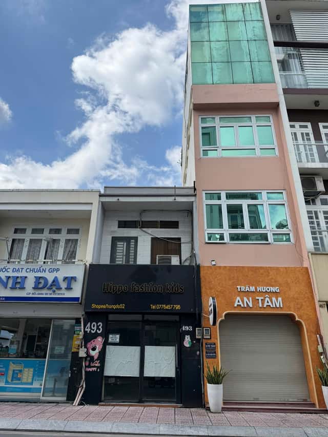 Bán nhà mặt tiền Huỳnh Văn Bánh Quận Phú Nhuận, TP.HCM – giá 13.5 tỷ Bán nhà mặt tiền Huỳnh Văn Bánh Quận Phú Nhuận, TP.HCM – giá 13.5 tỷ