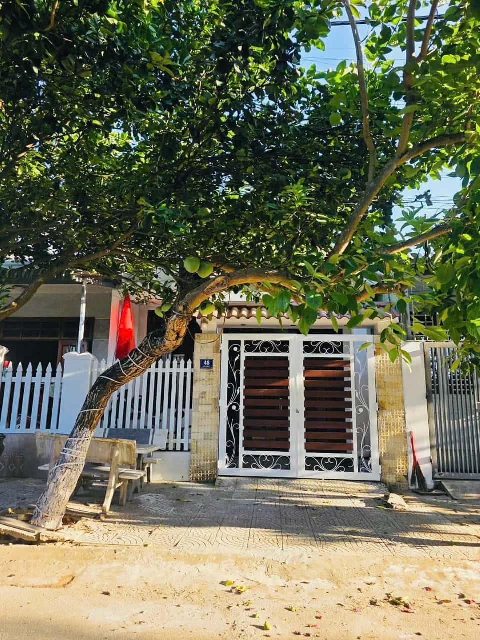 Bán nhà mặt tiền Hòa Bình 2 Quận Ngũ Hành Sơn, TP. Đà Nẵng – 2 phòng ngủ, giá 4.7 tỷ
