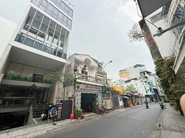 Bán nhà mặt tiền Nguyễn Phi Khanh Quận 1, TP.HCM – 2 phòng ngủ, giá 28 tỷ