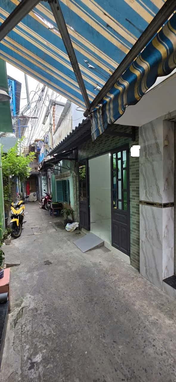 Bán nhà hẻm Phạm Thế Hiển Quận 8, TP.HCM – 3 phòng ngủ, giá 2.5 tỷ Bán nhà hẻm Phạm Thế Hiển Quận 8, TP.HCM – 3 phòng ngủ, giá 2.5 tỷ