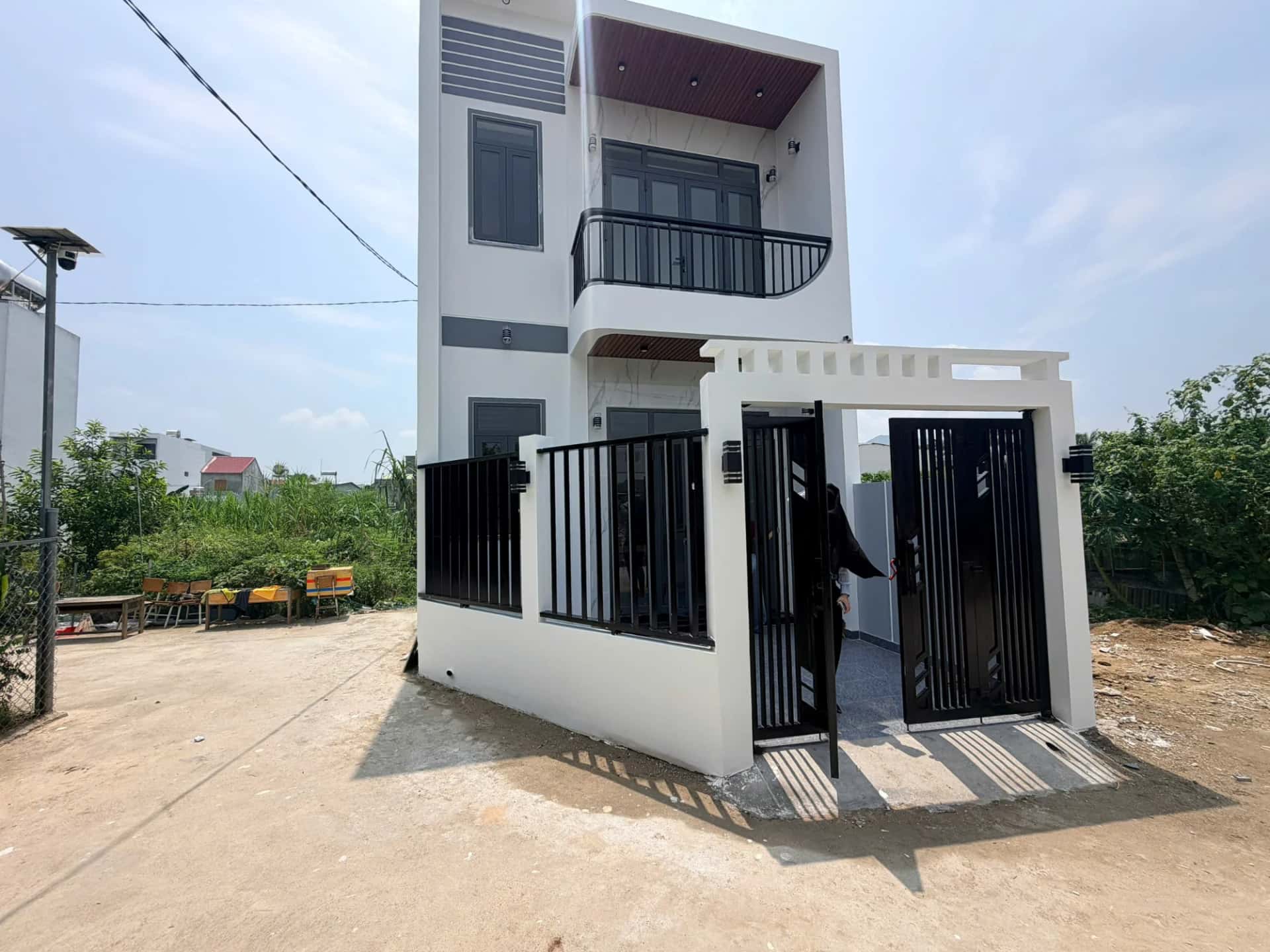Bán nhà hẻm Thôn Đông Dinh Huyện Diên Khánh, Khánh Hòa – 3 phòng ngủ, giá 2.5 tỷ