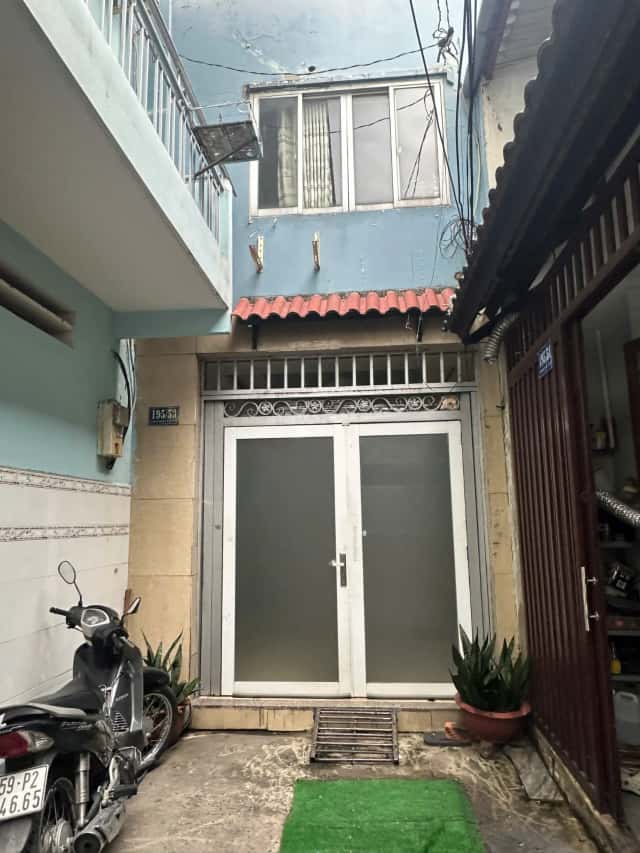 Bán nhà hẻm Phạm Văn Bạch  Quận Tân Bình, TP.HCM – 3 phòng ngủ, giá 4 tỷ