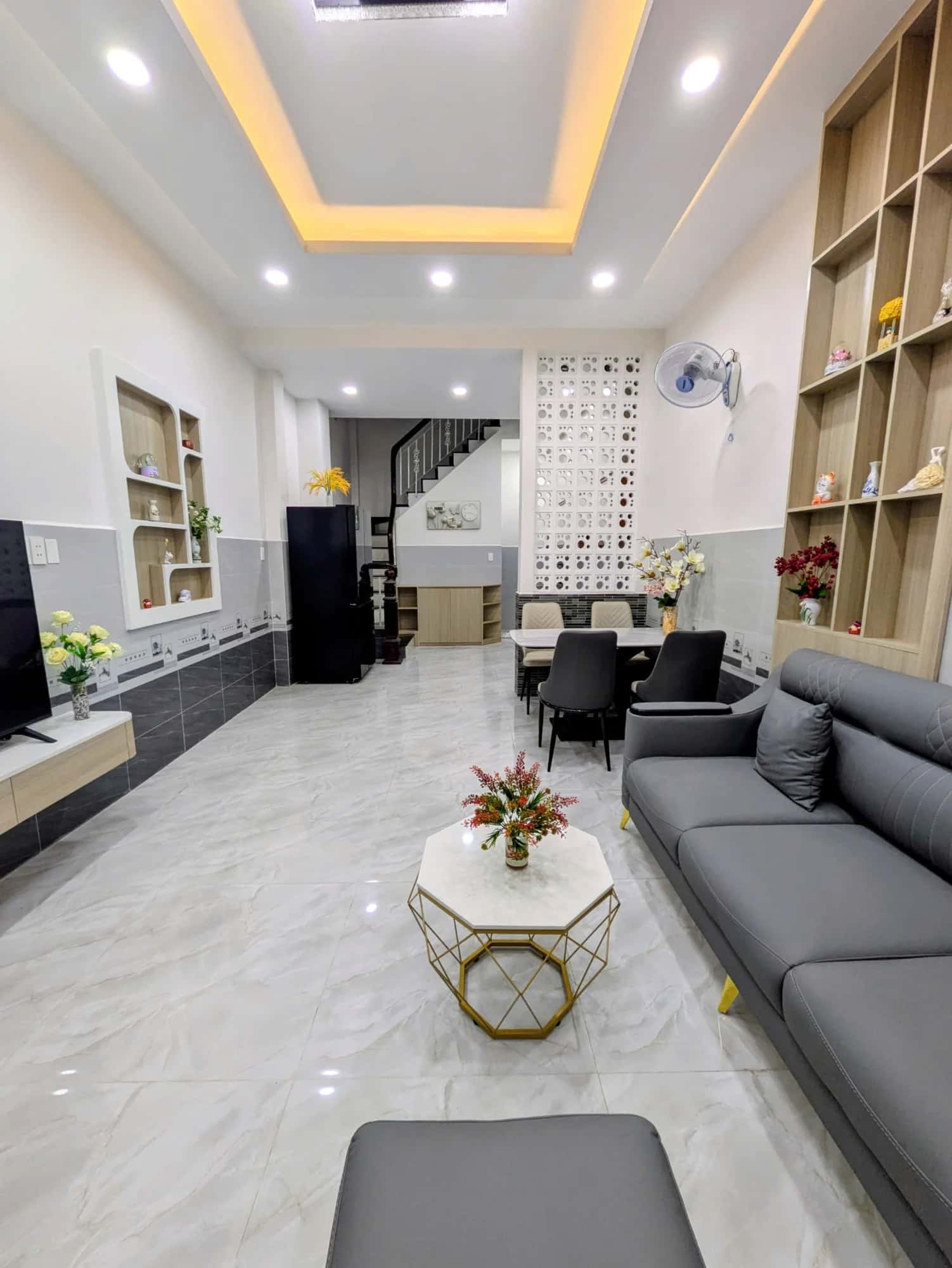 Bán nhà mặt tiền đường số 1 Quận Gò Vấp, TP.HCM – 3 phòng ngủ, giá 7.6 tỷ