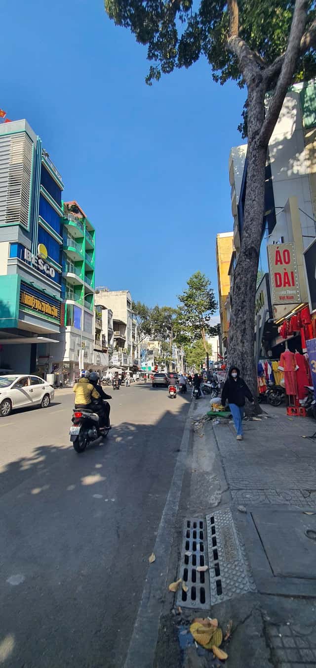 Bán nhà mặt tiền Nguyễn Trãi Quận 5, TP.HCM – giá 38 tỷ