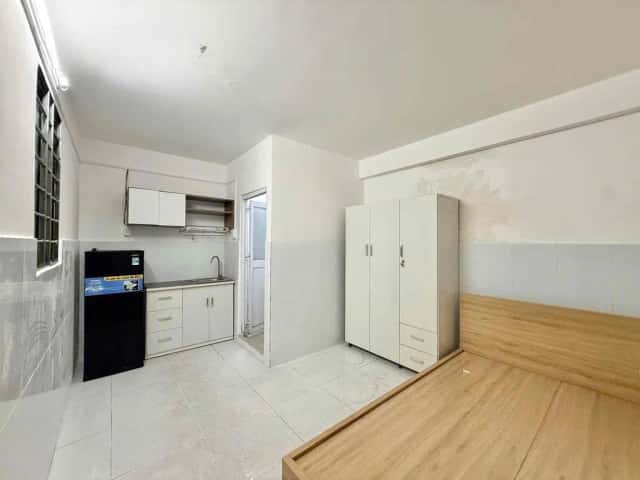 Cho thuê căn hộ chung cư Đường Trường Sơn Quận Tân Bình, TP.HCM – giá 4 triệu