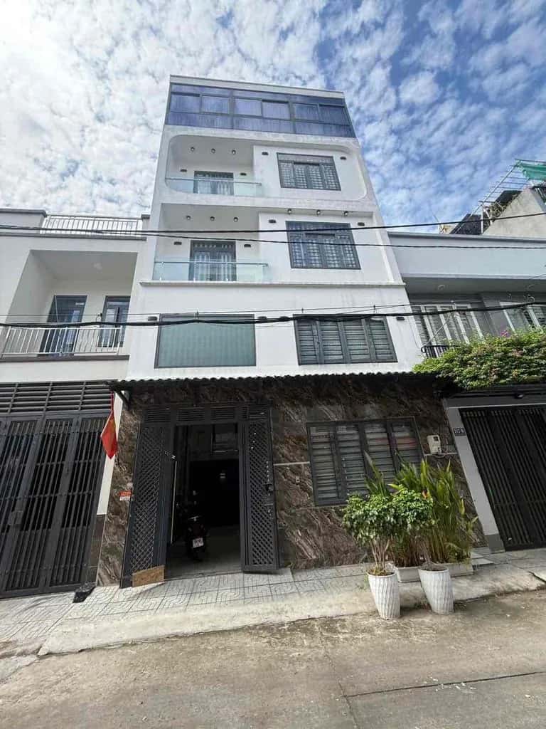 Cho thuê văn phòng Đường TX25 Quận 12, TP.HCM – 5 phòng ngủ, giá 18 triệu