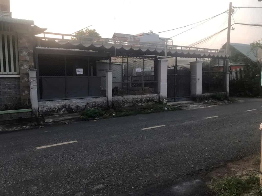 Cho thuê nhà mặt tiền Trung Đông 11 Huyện Hóc Môn, Ho Chi Minh – giá 7.5 triệu