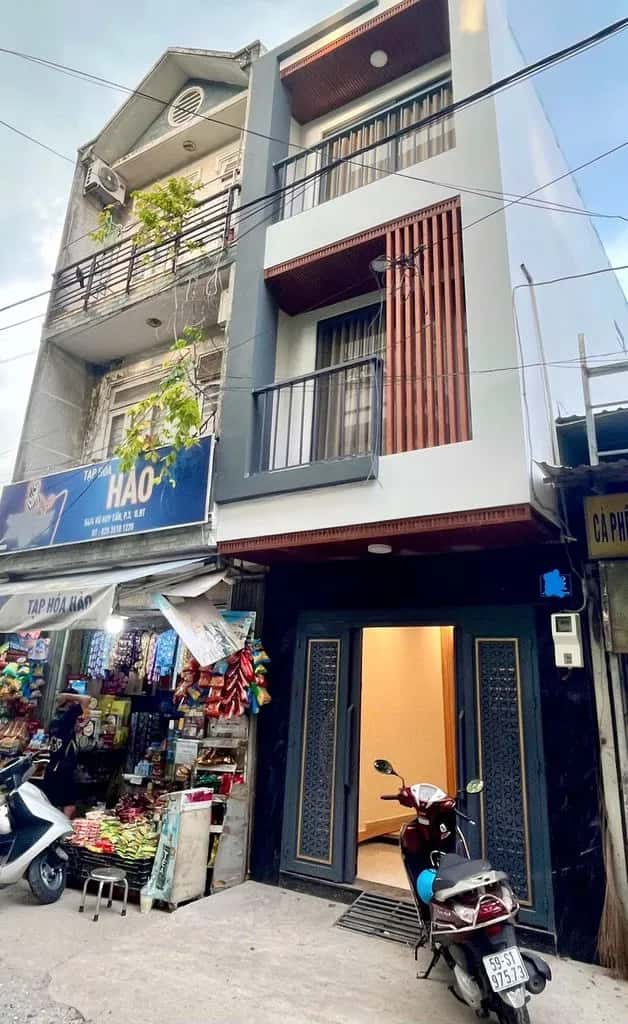 Cho thuê nhà mặt tiền Lê Văn Duyệt Bình Thạnh, TP.HCM – 4 phòng ngủ, giá 26 triệu
