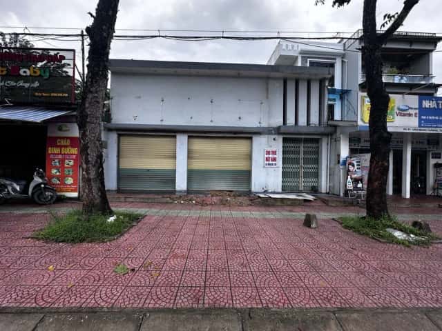 Cho thuê nhà mặt tiền Đặng Vinh Thị xã Hương Trà, Huế – giá 400000 VNĐ Cho thuê nhà mặt tiền Đặng Vinh Thị xã Hương Trà, Huế – giá 400000 VNĐ