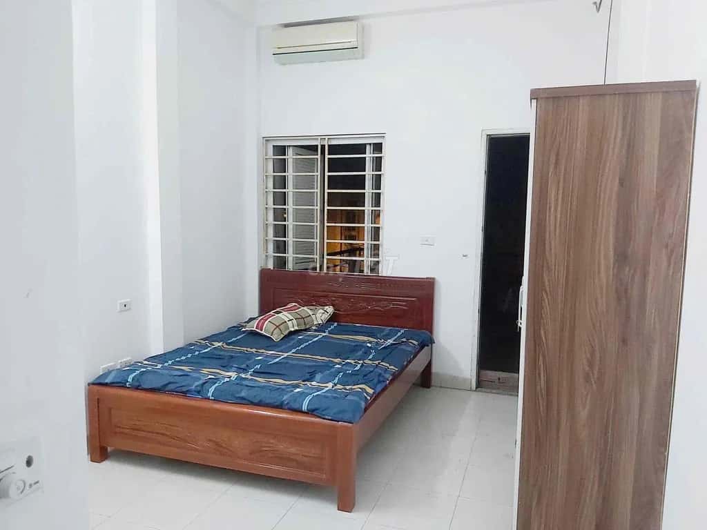 Cho thuê phòng trọ Đường Lạc Long Quân Tây Hồ, Hà Nội – giá 3.3 triệu