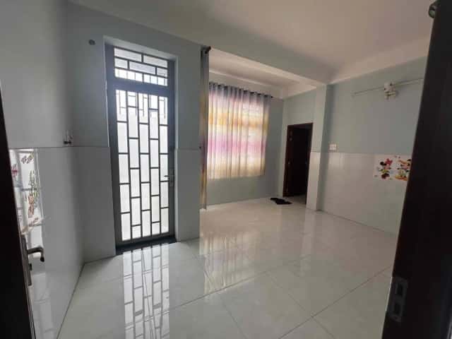 Cho thuê phòng trọ Đường Lê Trọng Tấn Quận Tân Phú, TP.HCM – 1 phòng ngủ, giá 4.5 triệu
