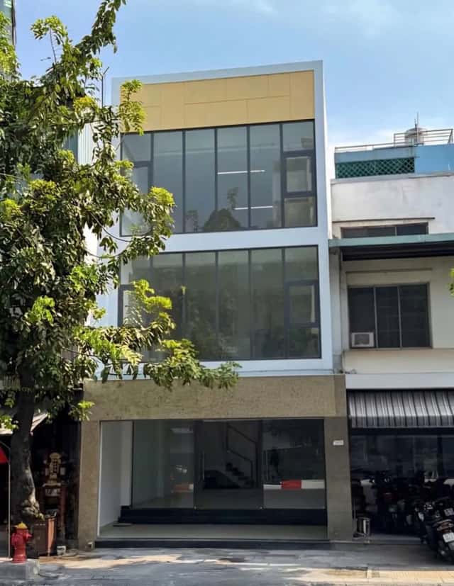 Cho thuê nhà mặt tiền Võ Văn Tần Quận 3, TP.HCM – 1 phòng ngủ, giá 30 triệu Cho thuê nhà mặt tiền Võ Văn Tần Quận 3, TP.HCM – 1 phòng ngủ, giá 30 triệu