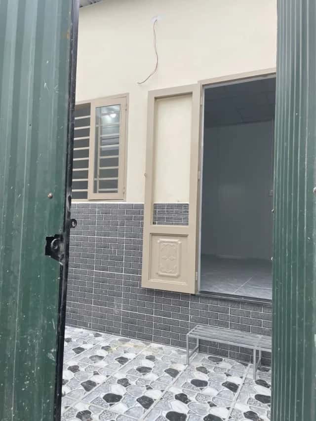 Cho thuê nhà hẻm An Phú Đông Quận 12, Ho Chi Minh – 2 phòng ngủ, giá 5.5 triệu
