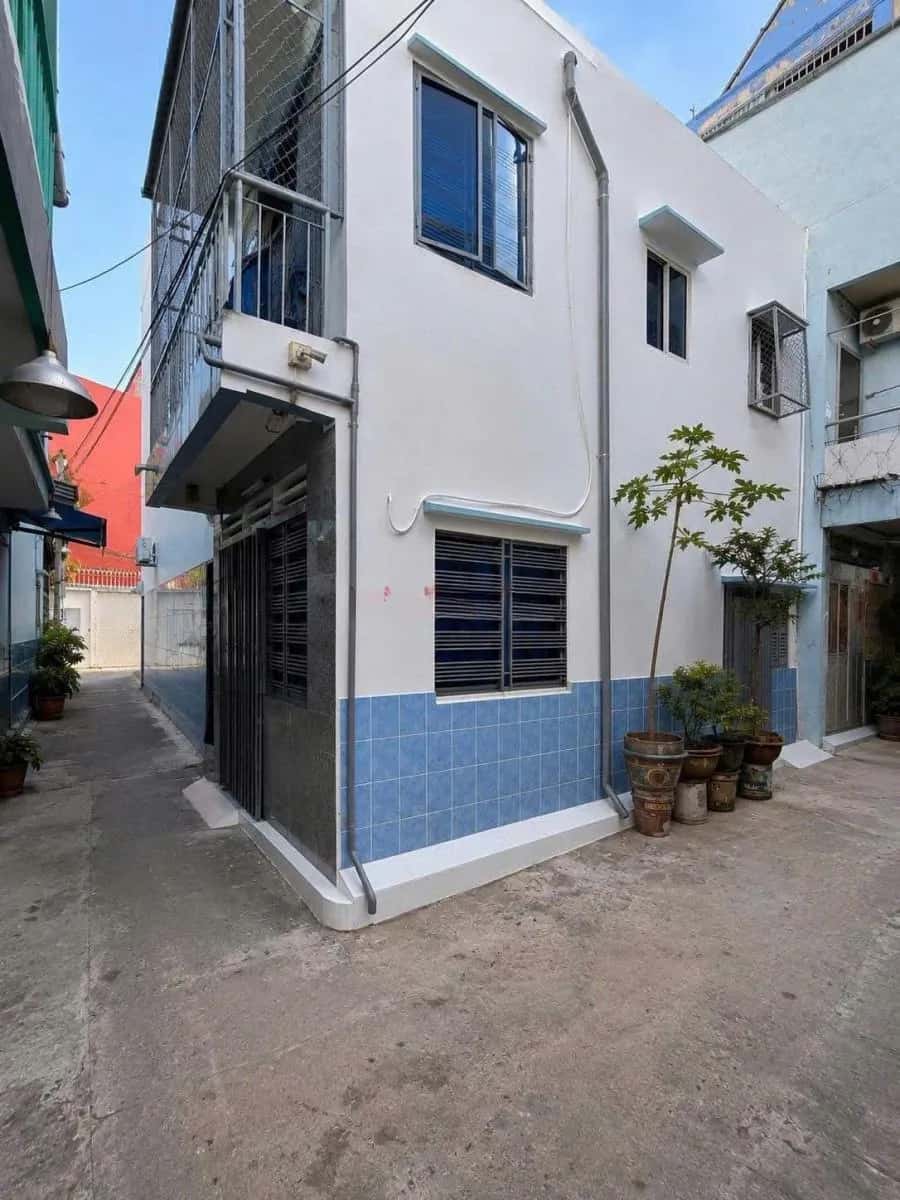 Cho thuê nhà hẻm Nguyễn Tri Phương Quận 10, TP.HCM – 2 phòng ngủ, giá 11.5 triệu