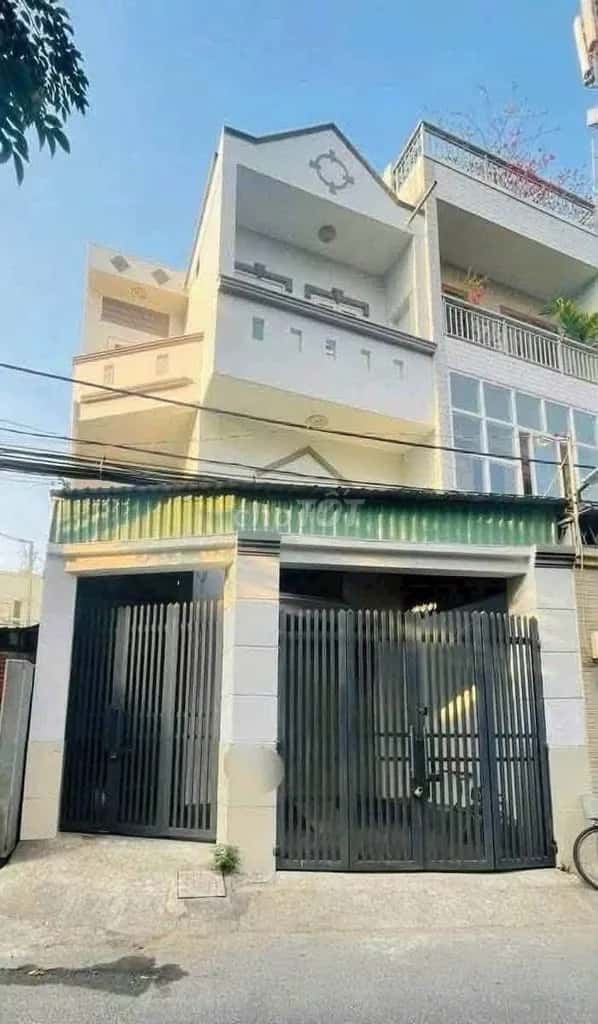 Cho thuê nhà hẻm Quốc lộ 52 Quận 9 cũ, TP.HCM – 3 phòng ngủ, giá 16 triệu