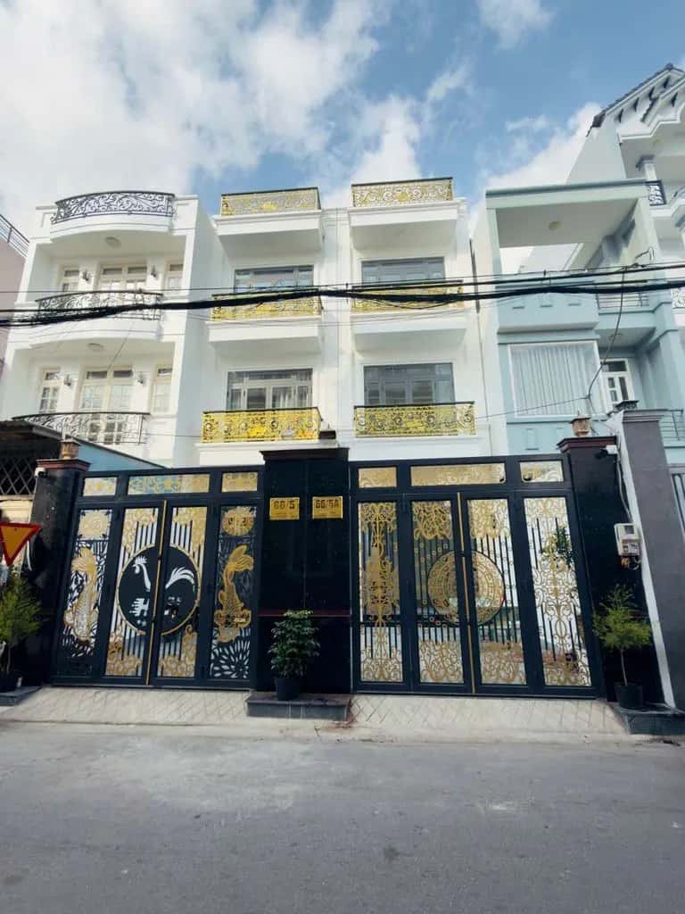 Cho thuê nhà mặt tiền Đường An Phú Đông 9 Quận 12, TP.HCM – 4 phòng ngủ, giá 18 triệu