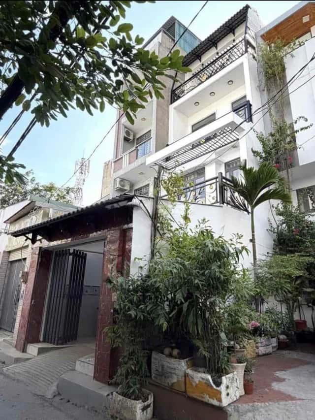 Cho thuê nhà mặt tiền Số 51 Gò Vấp, Ho Chi Minh – 4 phòng ngủ, giá 18 triệu