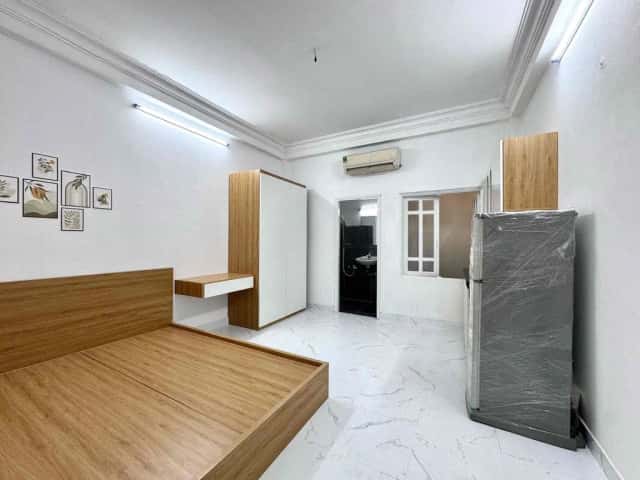 Cho thuê phòng trọ Trần Quý Khoách Quận 1, TP.HCM – 8 phòng ngủ, giá 5.7 triệu