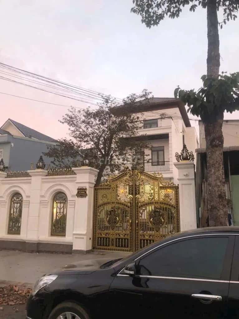 Cho thuê nhà hẻm Đường D10 Thành phố Thủ Dầu Một, TP.HCM – 5 phòng ngủ, giá 27 triệu