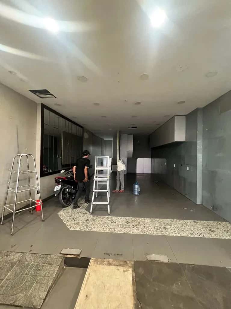 Cho thuê nhà mặt tiền Đường Lạc Long Quân Quận Tân Bình, TP.HCM – giá 12 triệu