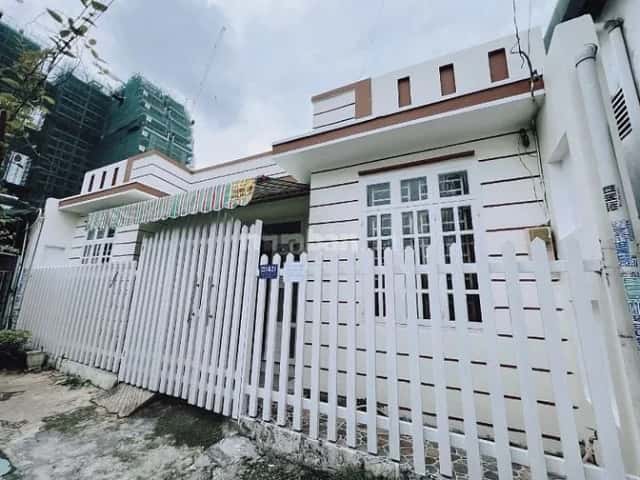Cho thuê nhà hẻm Quốc Lộ 1K Quận Thủ Đức, TP.HCM – 2 phòng ngủ, giá 6 triệu Cho thuê nhà hẻm Quốc Lộ 1K Quận Thủ Đức, TP.HCM – 2 phòng ngủ, giá 6 triệu