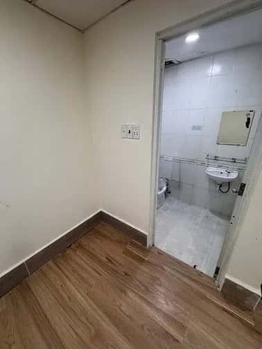 Cho thuê phòng trọ Lạc Long Quân Quận Tân Bình, TP.HCM – giá 8 triệu