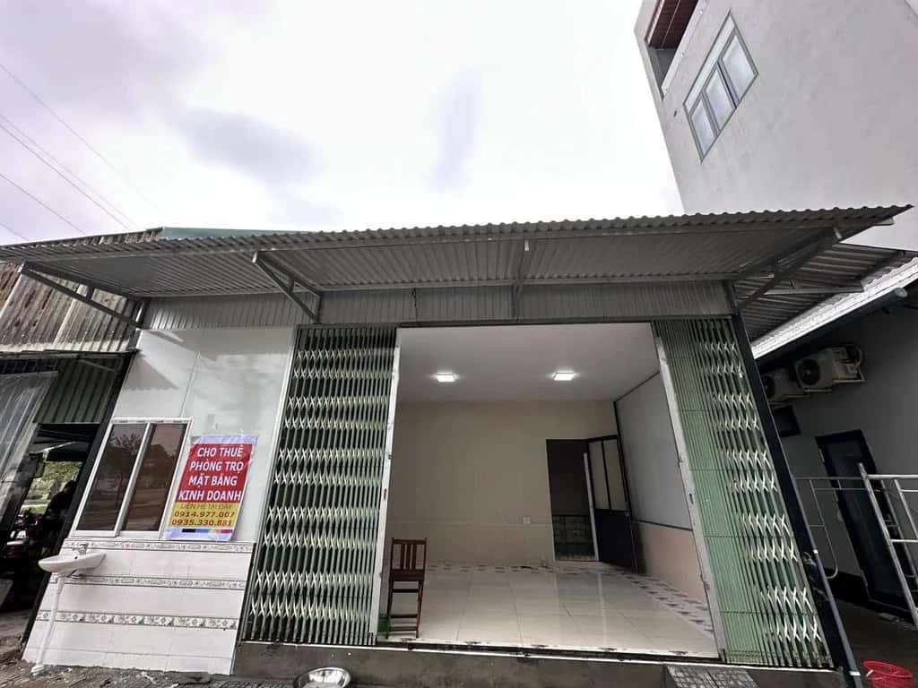 Cho thuê nhà mặt tiền Cầu vượt Thuỷ Dương Thị xã Hương Thủy, Huế – giá 3.5 triệu