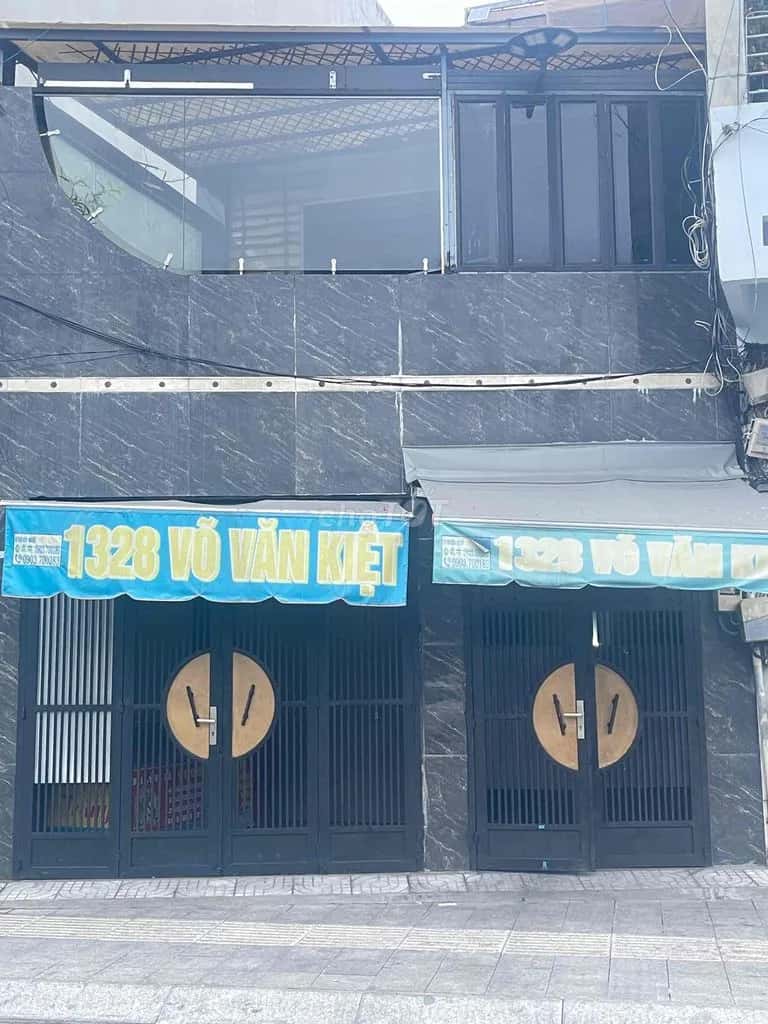 Cho thuê kho, nhà xưởng Trần Văn Kiểu Quận 5, TP.HCM – giá 19 triệu