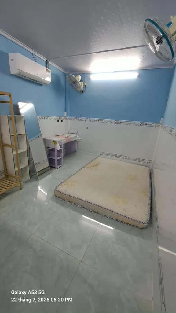 Cho thuê phòng trọ Đường Hưng Phú Quận 8, TP.HCM – 1 phòng ngủ, giá 2.1 triệu
