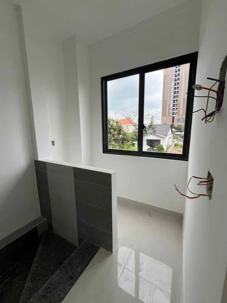 Cho thuê nhà hẻm Đường tỉnh 745 Thành phố Thuận An, TP.HCM – 2 phòng ngủ, giá 5 triệu