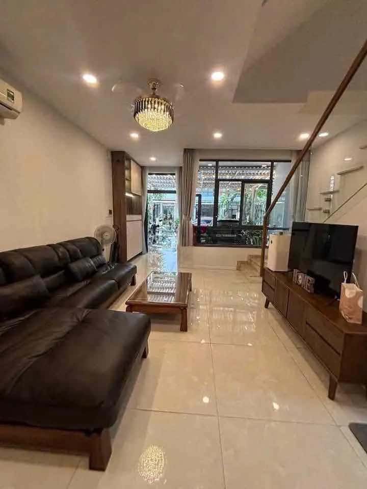 Cho thuê nhà hẻm Đường Liên Phường Quận 9 cũ, TP.HCM – 4 phòng ngủ, giá 20 triệu