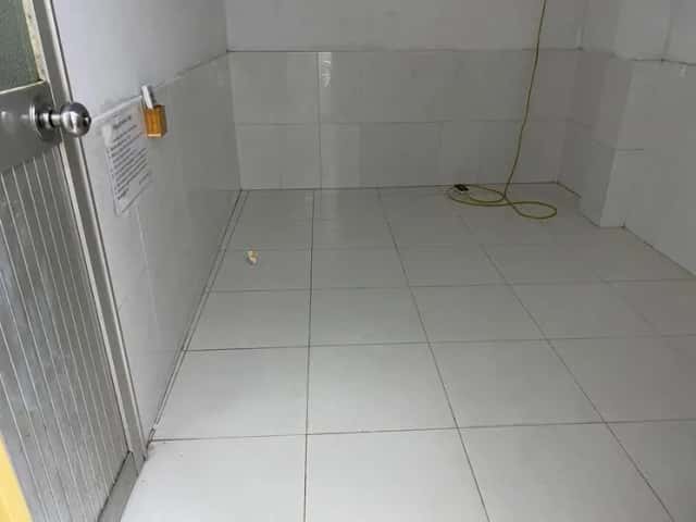 Cho thuê phòng trọ Đường Cách Mạng Tháng Tám Quận 3, TP.HCM – 1 phòng ngủ, giá 2.1 triệu
